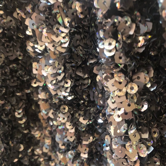 New With Tags Sequined Dress Sz 4-6 - Picture 6 of 6